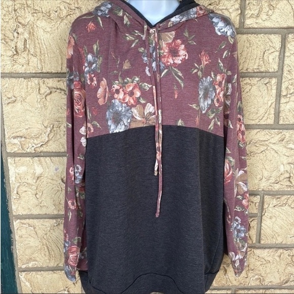 Floral Hoody Pullover Gray Block Size Large Boutique Brand - Picture 10 of 10